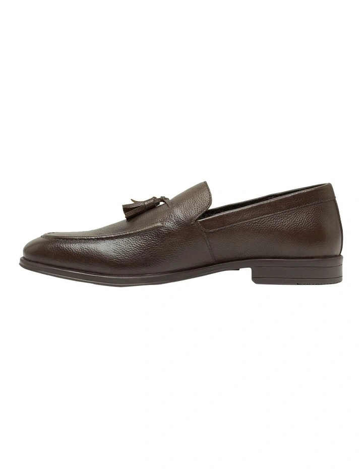 Ronin Leather Loafers in Brown Hot Sale ???? Oxford Ronin Leather Loafers In Brown ???? -Clae shop unnamed file 268