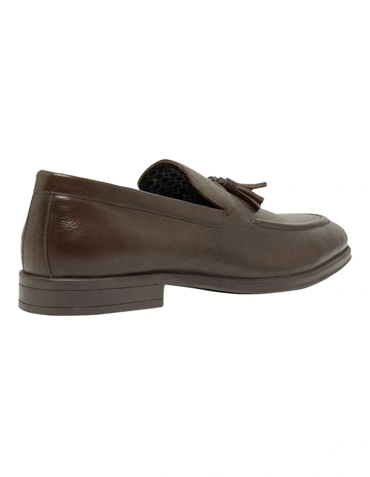 Ronin Leather Loafers in Brown Hot Sale ???? Oxford Ronin Leather Loafers In Brown ???? -Clae shop unnamed file 269